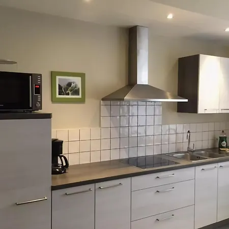 Canal-side Family Retreat Holiday home Nieuwpoort