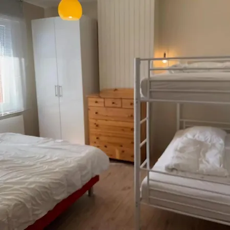 Canal-side Family Retreat Holiday home Nieuwpoort